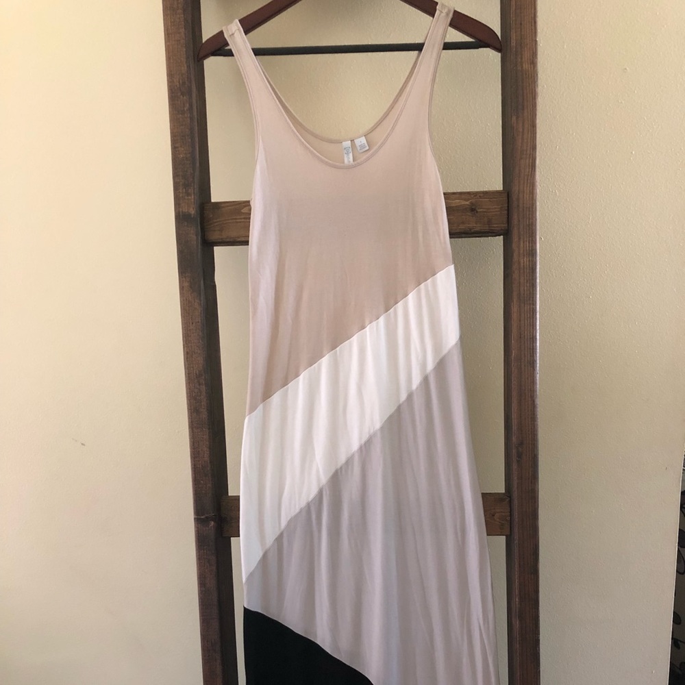 Women’s Maxi Dress